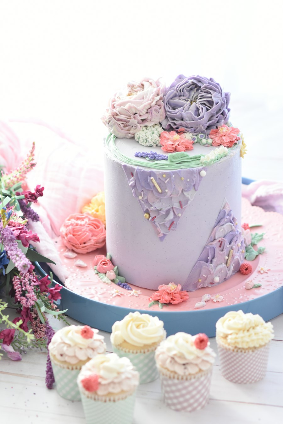 Engagement cake